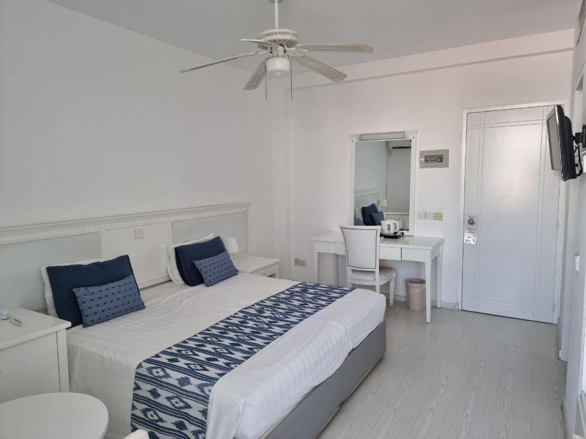 Nereus Hotel Pafos Dış mekan fotoğraf